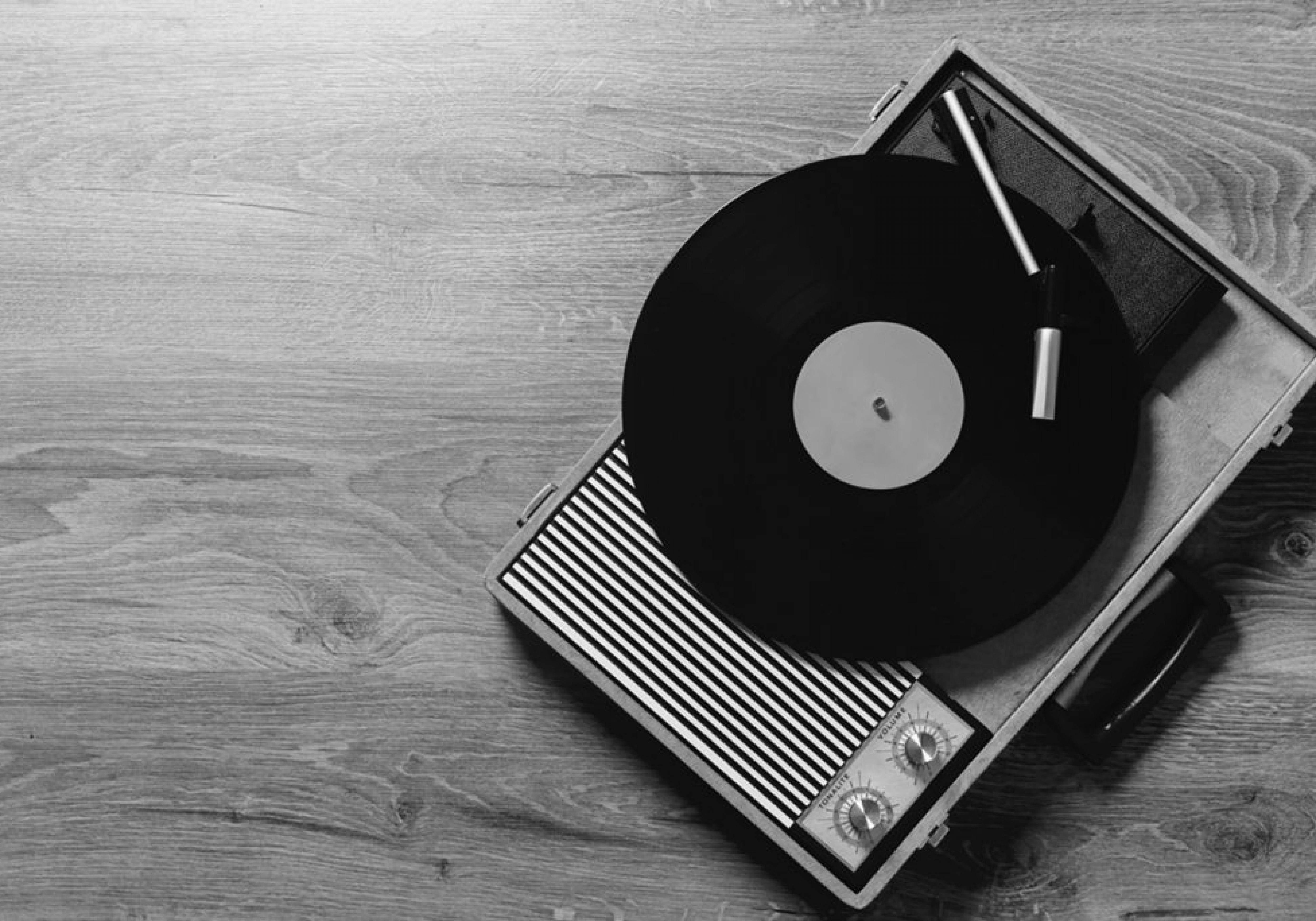 AMBA & BGA Excellence Awards - BGA Student of the Year Awards 2022 black and white vintage theme image of a record player.